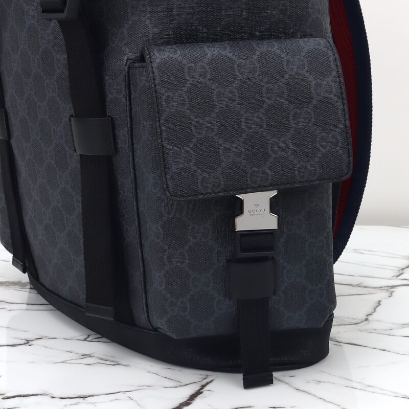 gucci-gg-supreme-backpack-black-gallery-13
