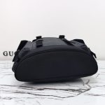 gucci-gg-supreme-backpack-black-gallery-14