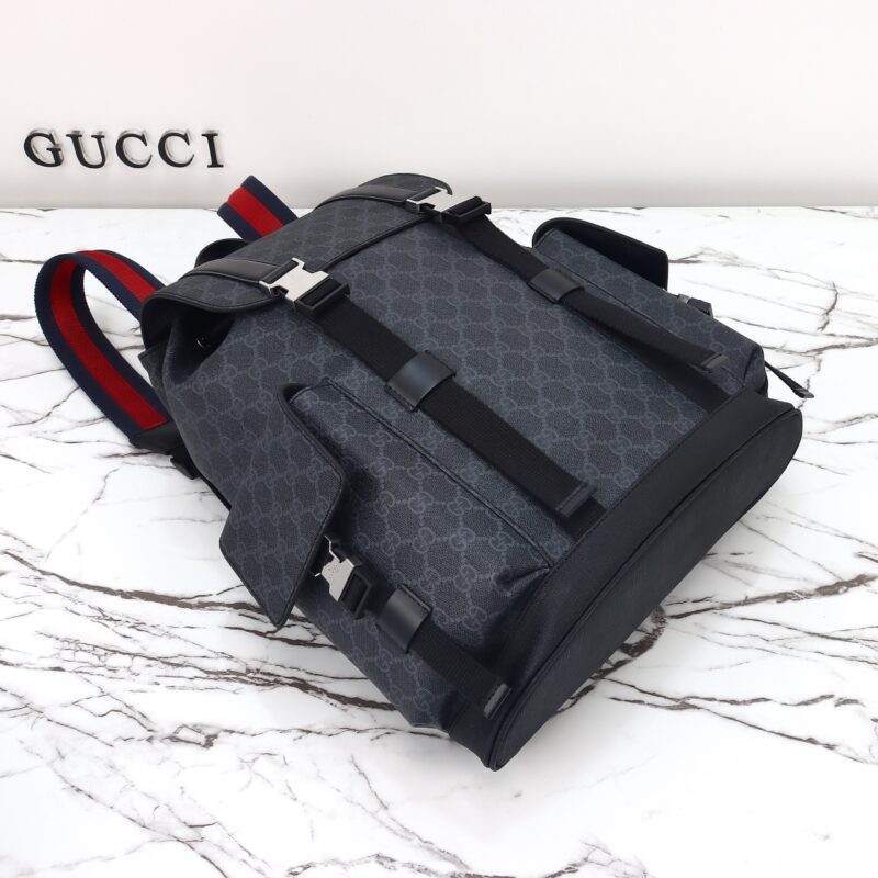 gucci-gg-supreme-backpack-black-gallery-15