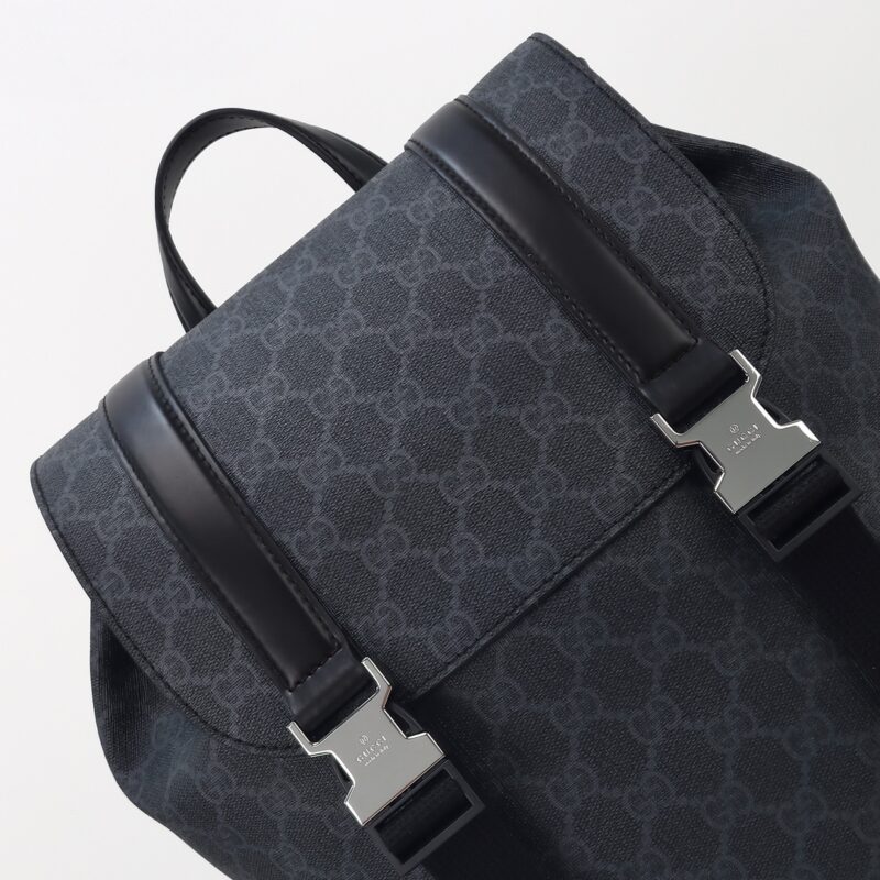 gucci-gg-supreme-backpack-black-gallery-4