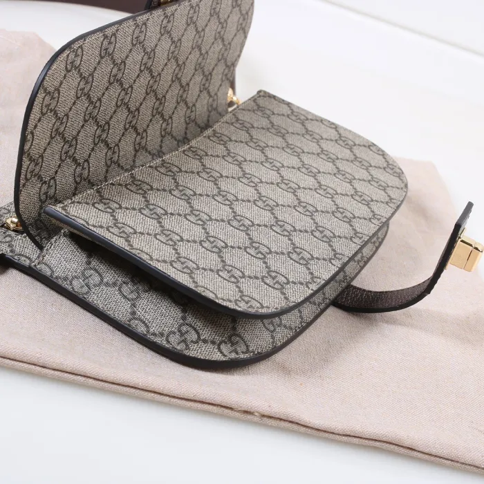 gucci-gg-supreme-blondie-waist-bag-gallery-6