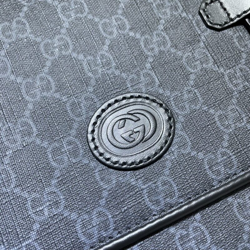 gucci-gg-supreme-shoulder-bag-black-gallery-8