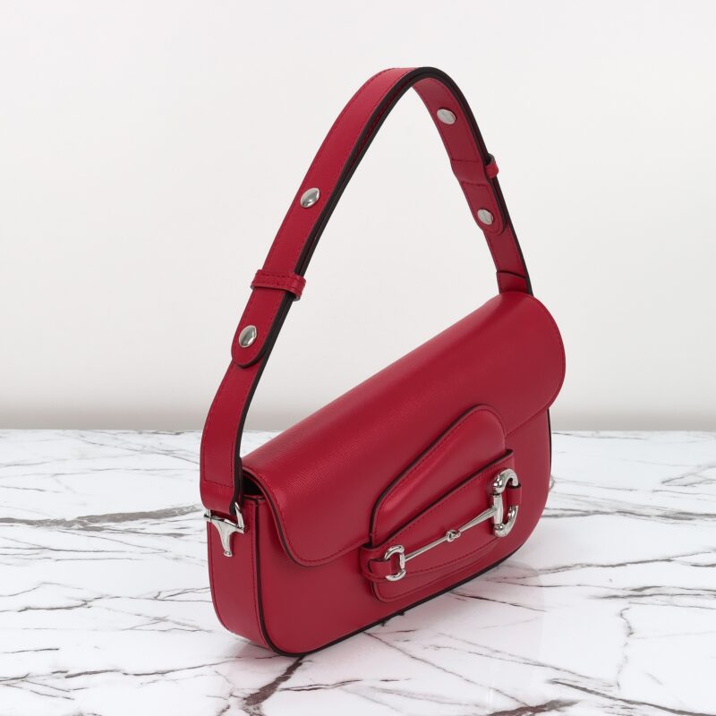 gucci-horsbet-tribute-red-gallery-5