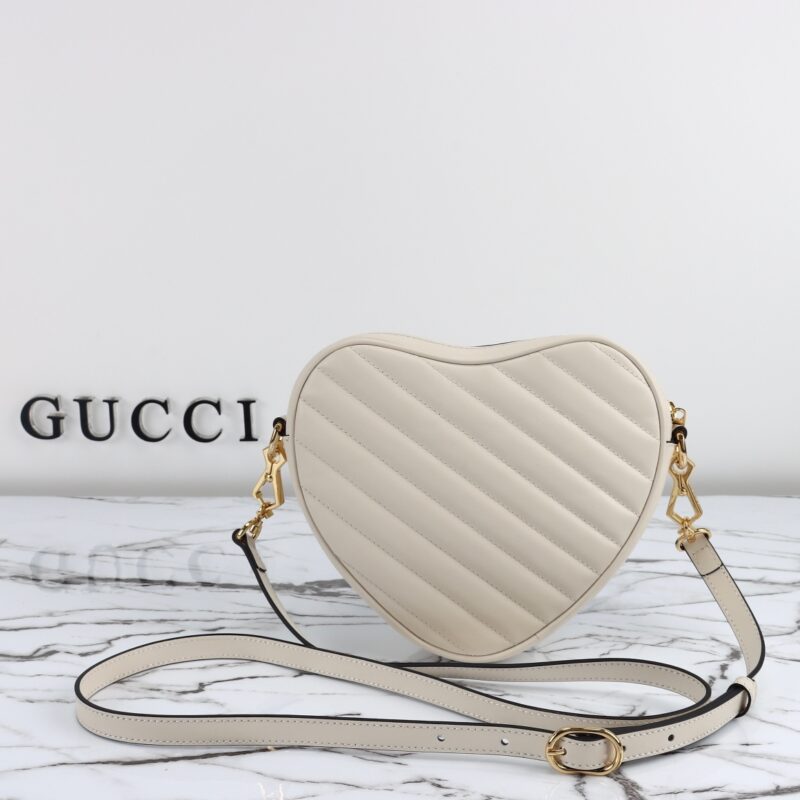 gucci-interlocking-g-mini-heart-white-gallery-2