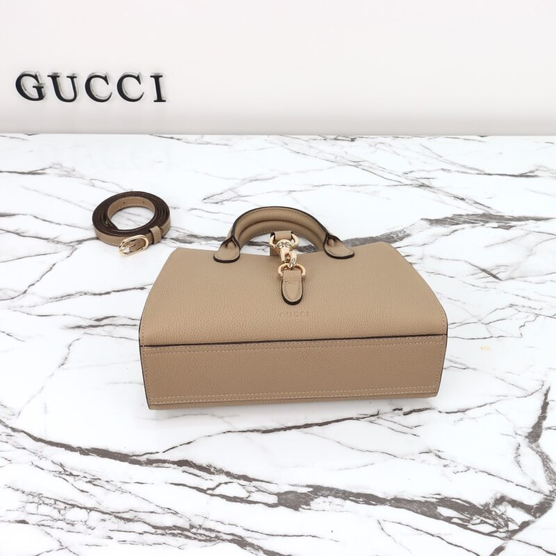 gucci-jackie-tote-hook-closure-beige-gallery-9