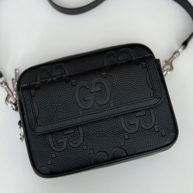 gucci-jumbo-gg-crossbody-black-gallery-1