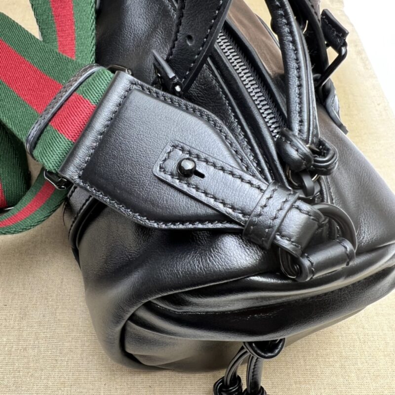gucci-luggage-bag-black-gallery-1