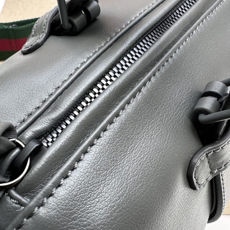 gucci-luggage-bag-grey-gallery-6