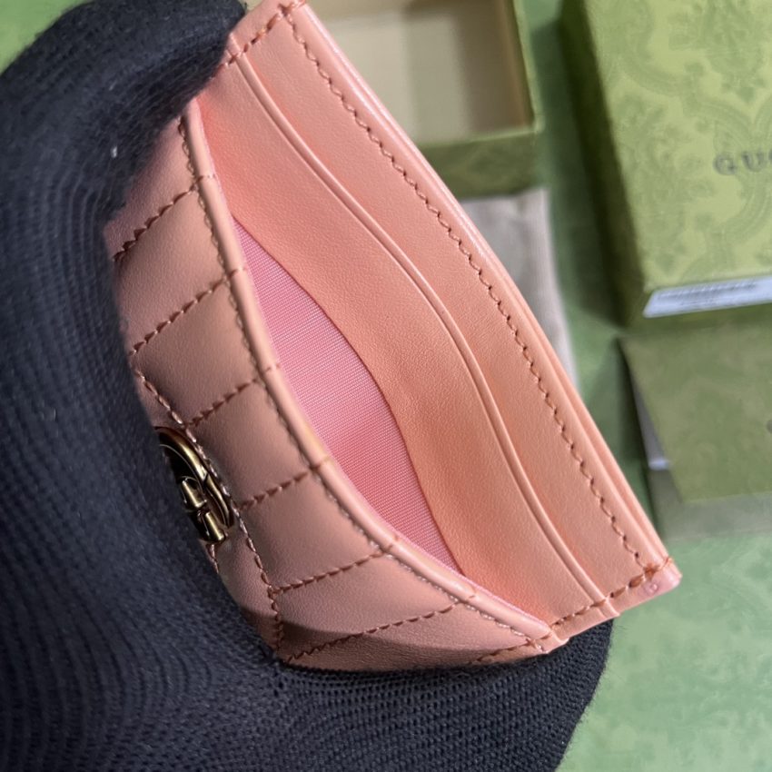 gucci-marmont-card-holder-pink-gallery-4