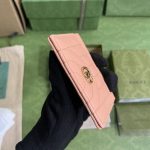 gucci-marmont-card-holder-pink-gallery-7