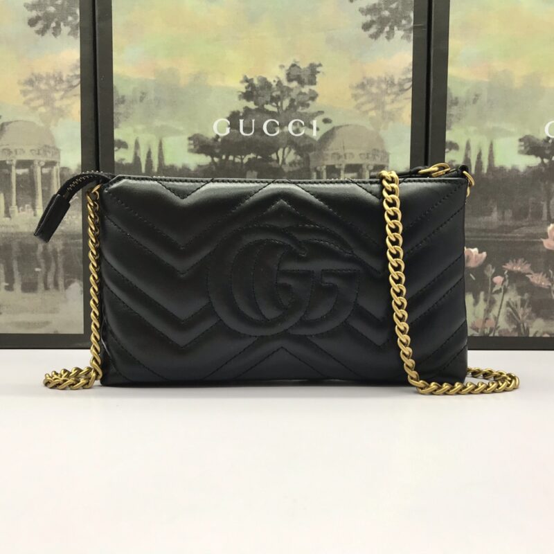 gucci-marmont-matelasse-wallet-on-chain-black-gallery-4
