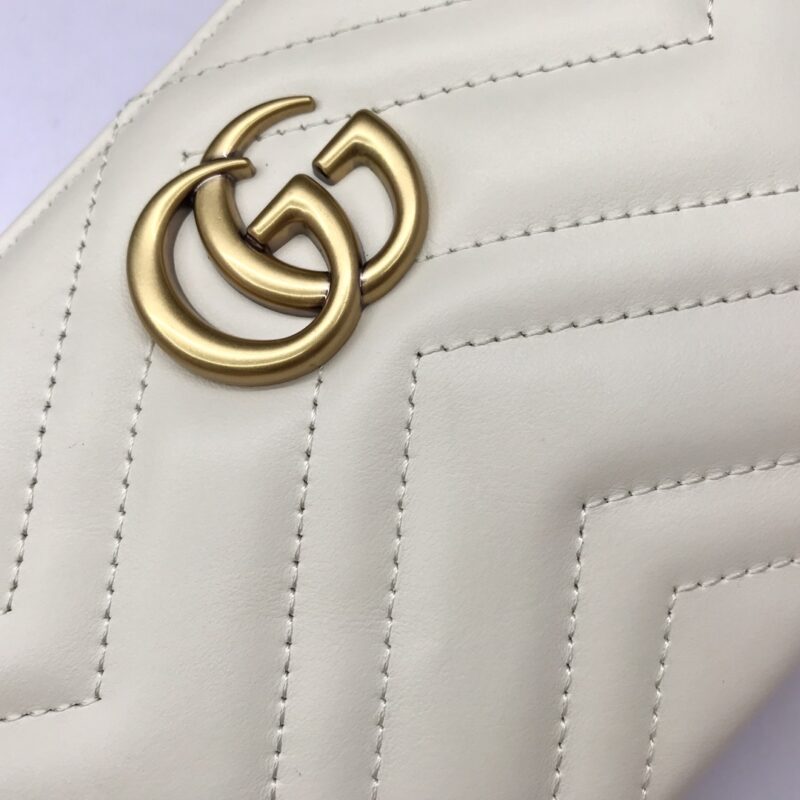 gucci-marmont-matelasse-wallet-on-chain-white-gallery-5