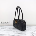 gucci-marmont-small-top-handle-black-gallery-3