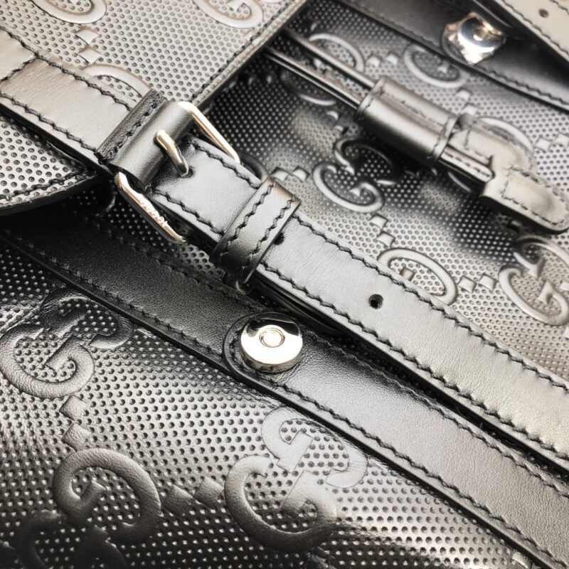 gucci-medium-backpack-full-beige-gallery-1