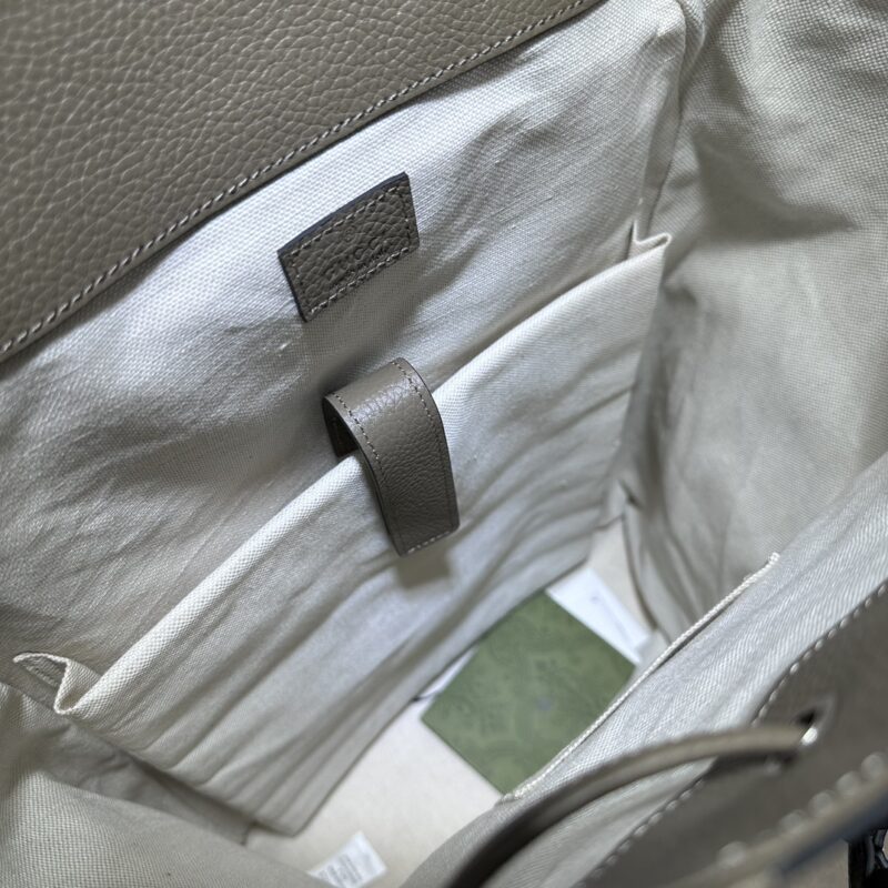 gucci-medium-backpack-full-beige-gallery-8