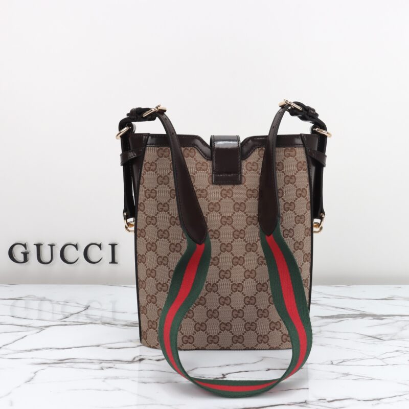 gucci-medium-bucket-beige-gallery-1