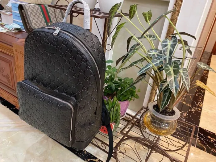 gucci-medium-gg-backpack-with-tag-gallery-15
