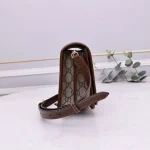 gucci-mini-crossbody-bag-with-interlocking-g-gallery-6