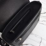gucci-monogram-messeng-bag-gallery-7