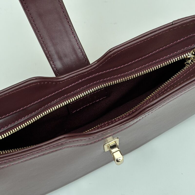 gucci-moon-side-bordeaux-gallery-7