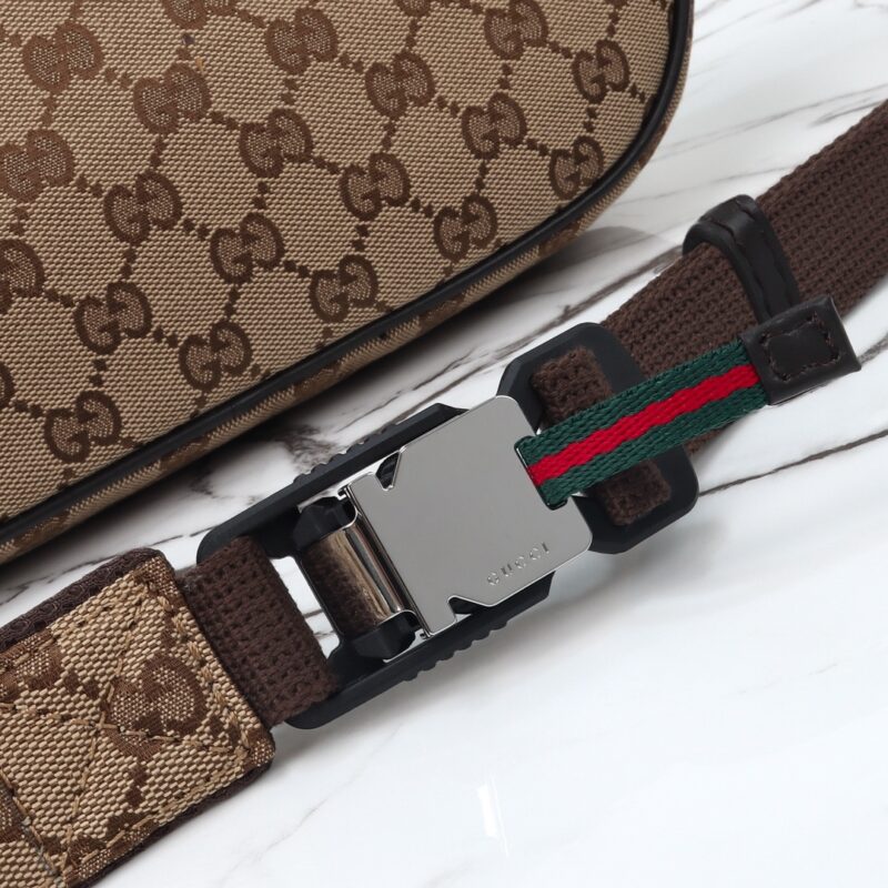 gucci-small-gg-belt-bag-beige-gallery-11