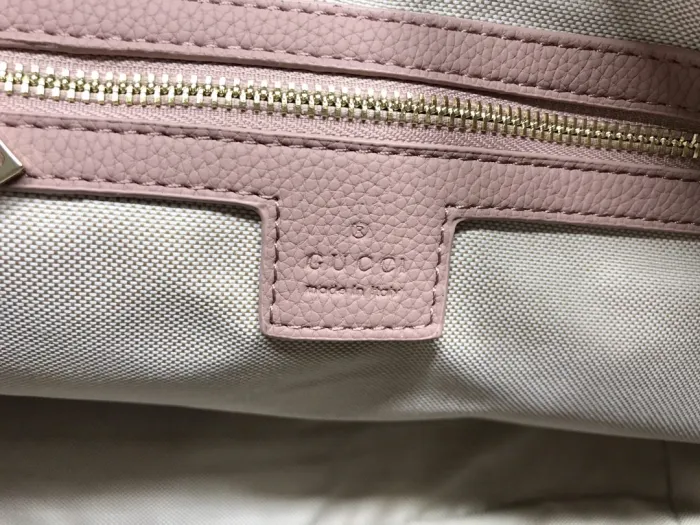 gucci-soho-interlocking-g-gallery-30