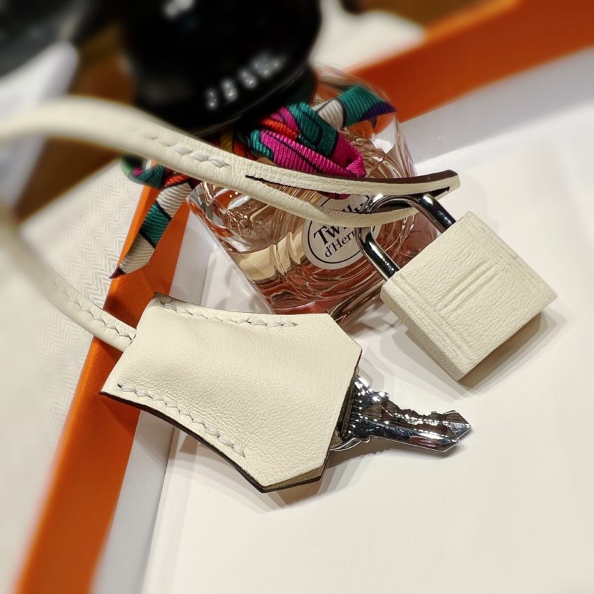 hermes-birkin-pink-suede-gallery-5