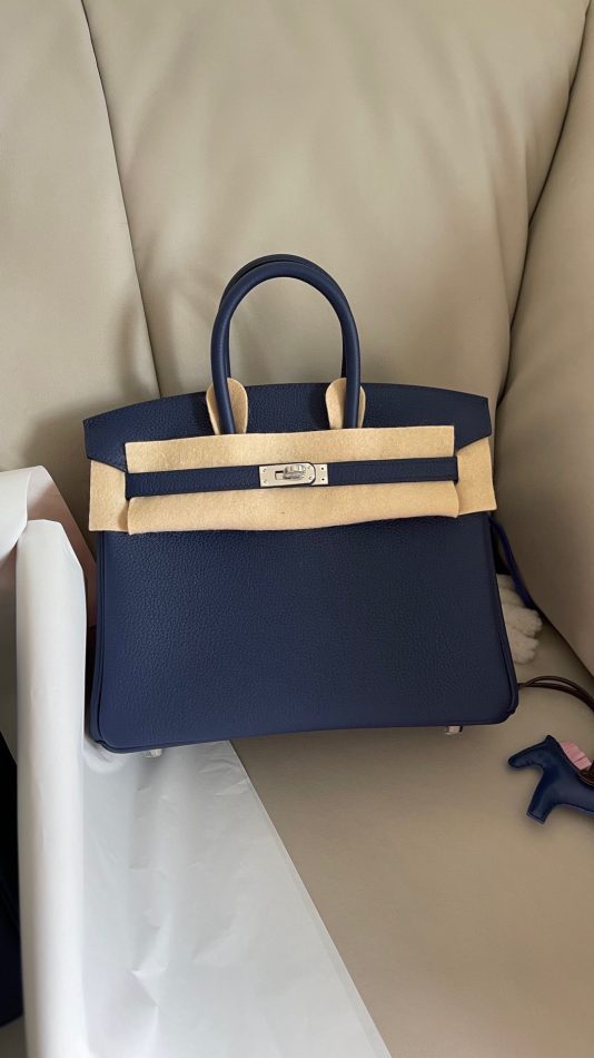 hermes-birkin-sapphire-blue-togo-gallery-2