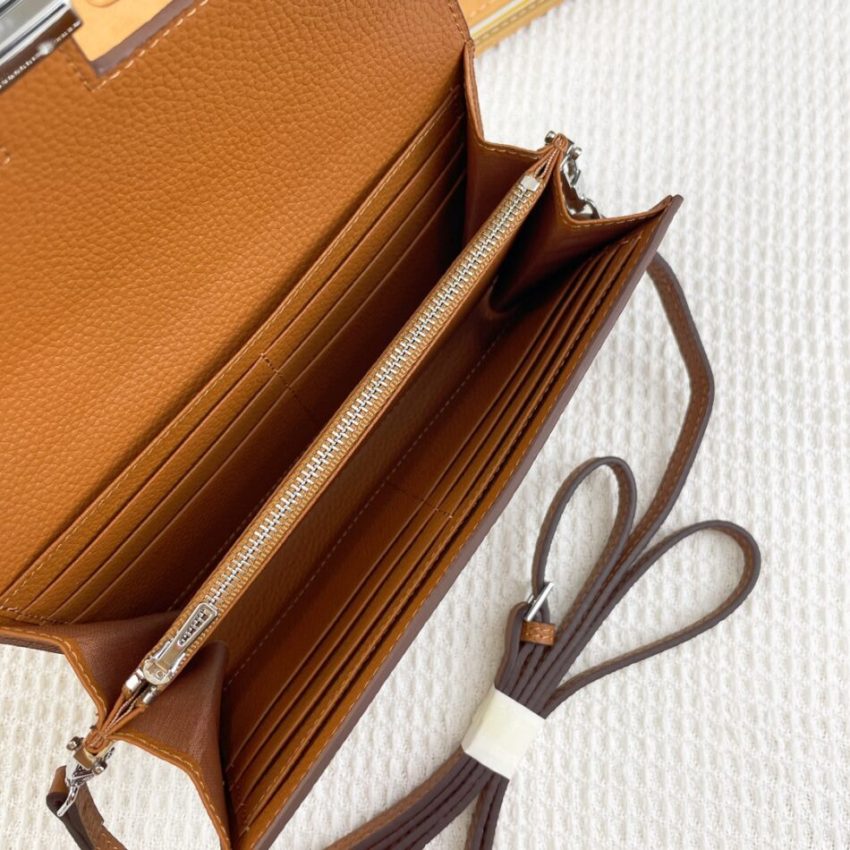 hermes-constance-shoulder-wallet-gallery-5