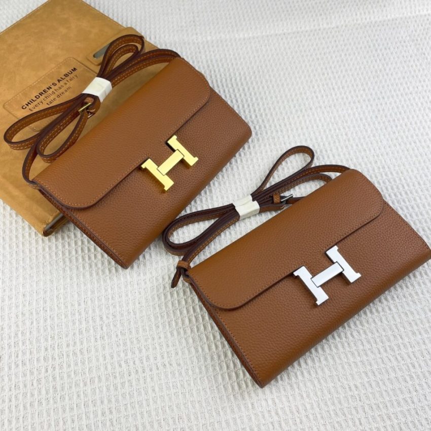hermes-constance-shoulder-wallet-gallery-7