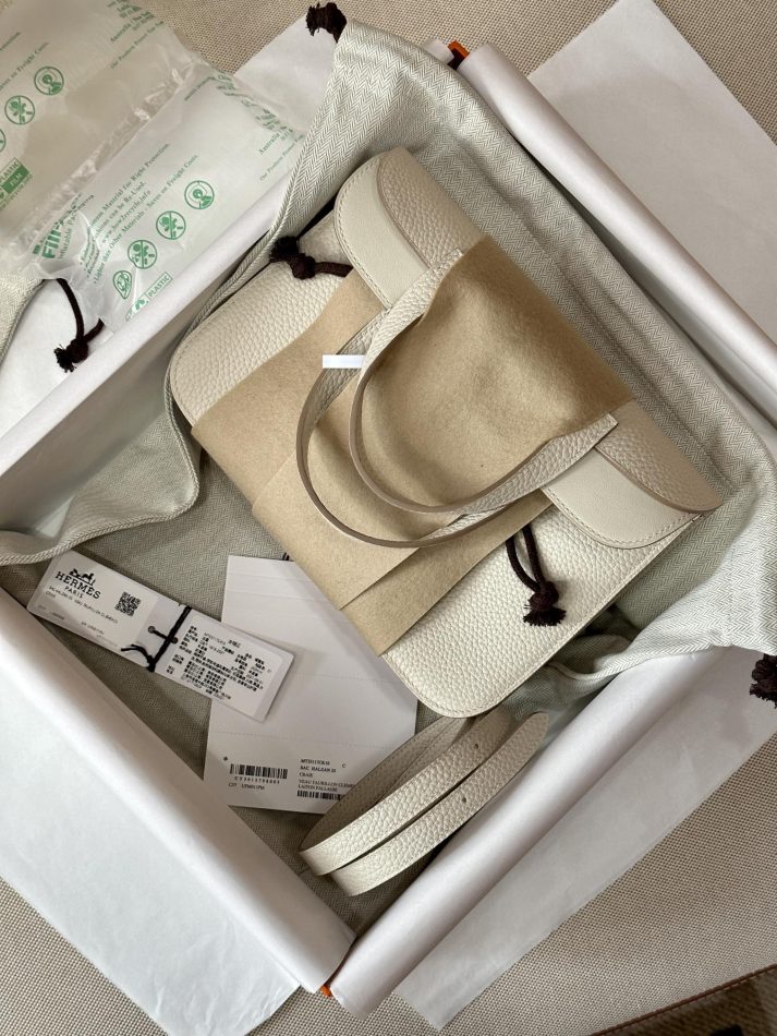 hermes-halzan-white-gallery-5