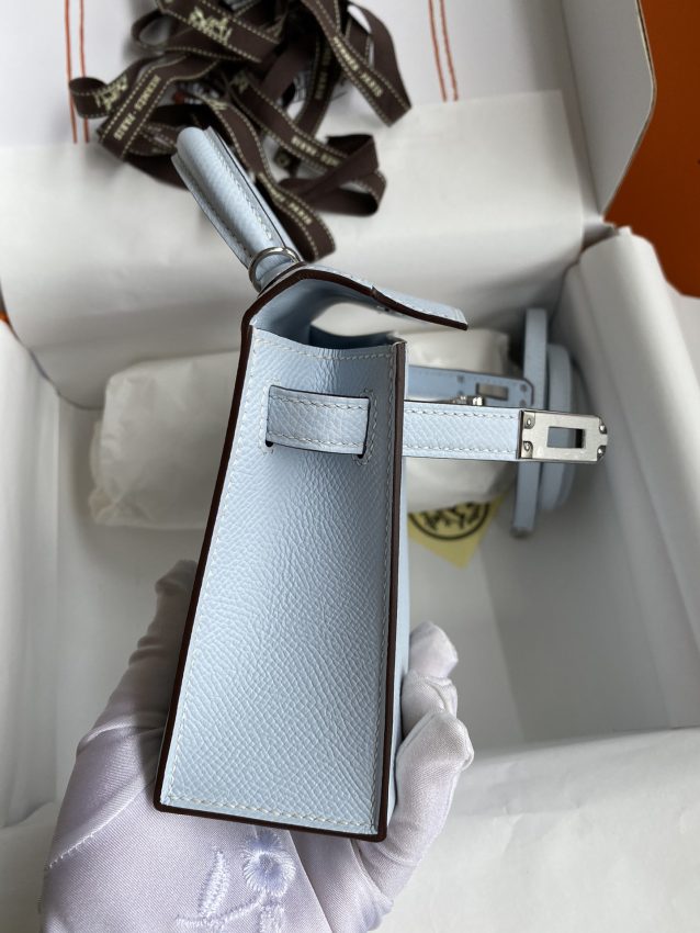 hermes-kelly-epsom-haze-blue-gallery-3