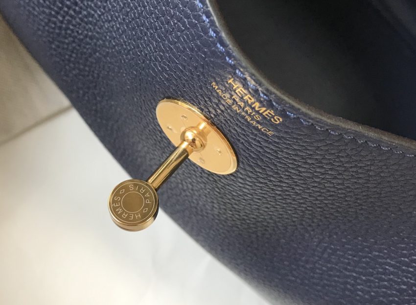 hermes-lindy-sapphire-blue-gallery-4