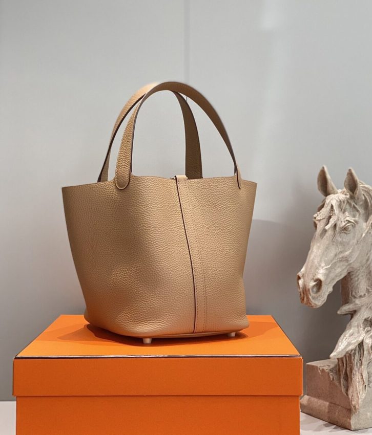 hermes-picotin-lock-milk-tea-gallery-4