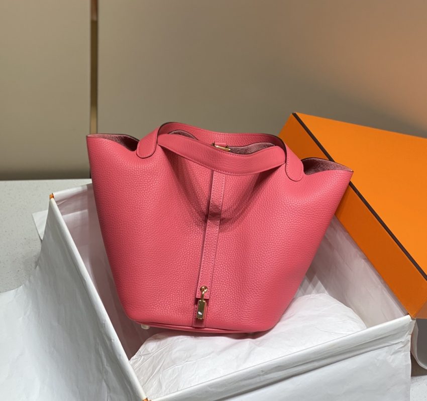 hermes-picotin-lock-pink-gallery-1