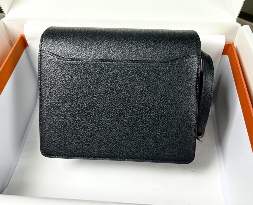 hermes-sac-roulis-black-gallery-2