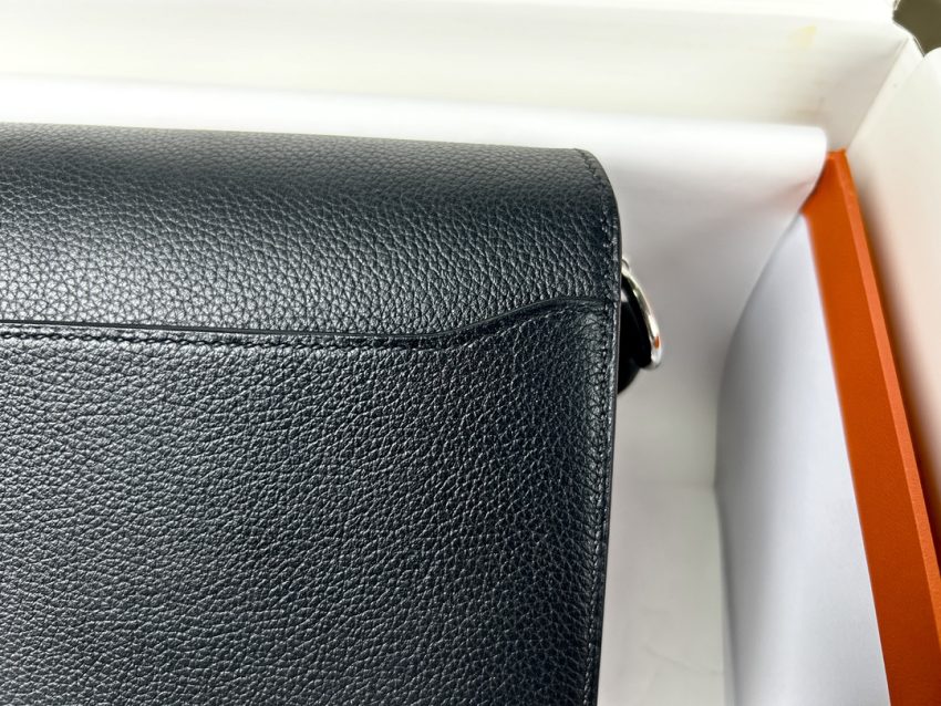 hermes-sac-roulis-black-gallery-7