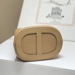 hermes-the-light-brown-gallery-1