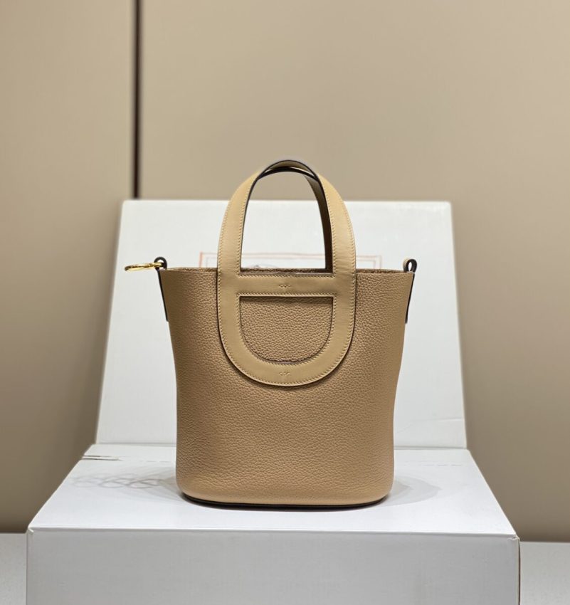 hermes-the-light-brown-gallery-3