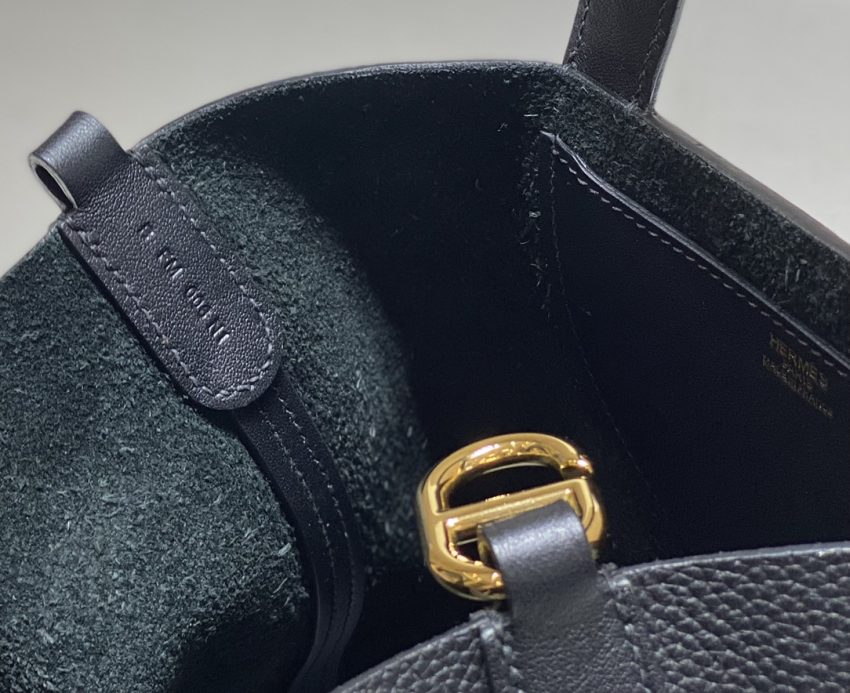 hermes-the-loop-black-gallery-5