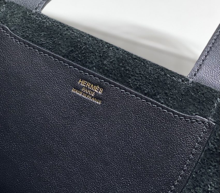 hermes-the-loop-black-gallery-6
