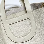 hermes-the-loop-white-gallery-1
