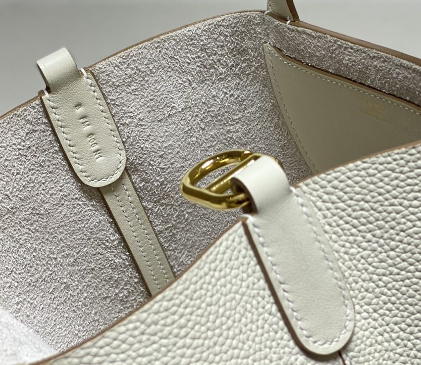 hermes-the-loop-white-gallery-4
