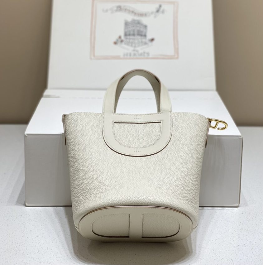 hermes-the-loop-white-gallery-6