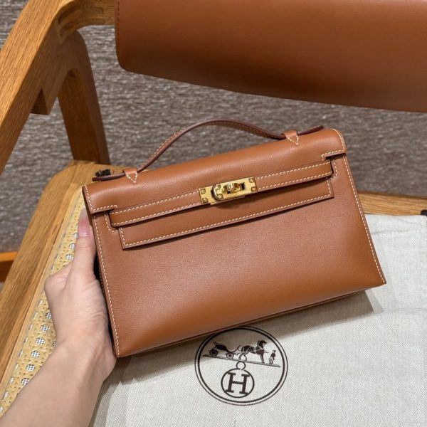 Replica Hermès Kelly Pochette Swift Brown - high-quality designer bag dupe