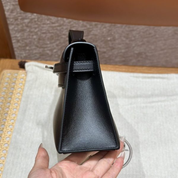 Replica Hermès Kelly Pochette Swift Black - affordable luxury replica bag