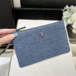 img_f1a04ada_20240505_i1714878647_8051_4.jpg CHANEL 22 Medium Handbag Denim - chanel 22 replica detail 3