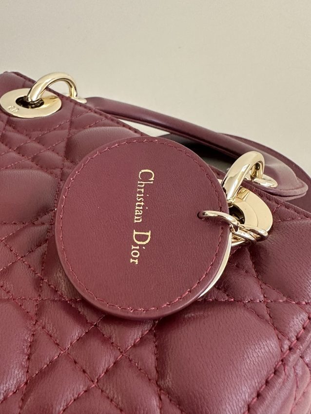 lady-dior-bordeaux-abc-gallery-1
