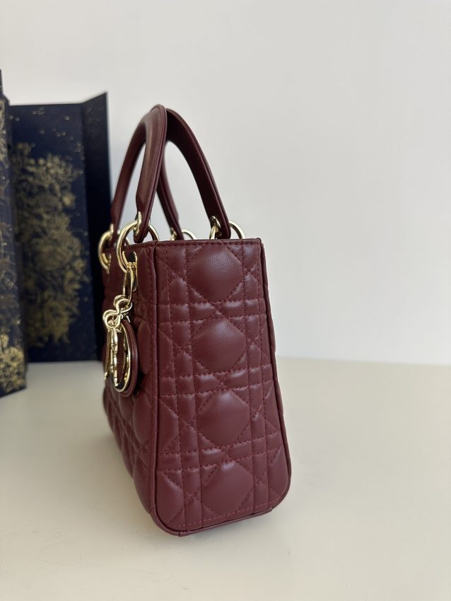 lady-dior-bordeaux-abc-gallery-3