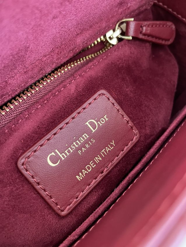 lady-dior-bordeaux-abc-gallery-7